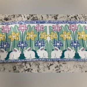 EUC Bunny Rabbit Spring Summer Green Pink Yellow Blue Dining FringeTablerunner